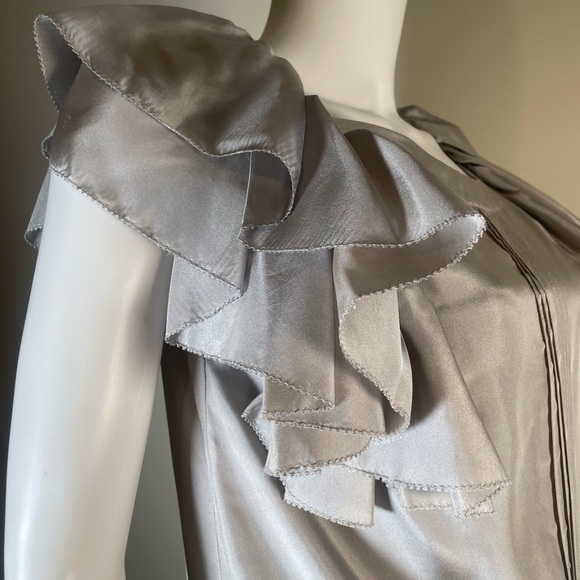 Floreat Anthropologie Gray Silver Silk Ruffle Sleeve Shift Dress Sz 4 Pintuck. - Picture 5 of 15